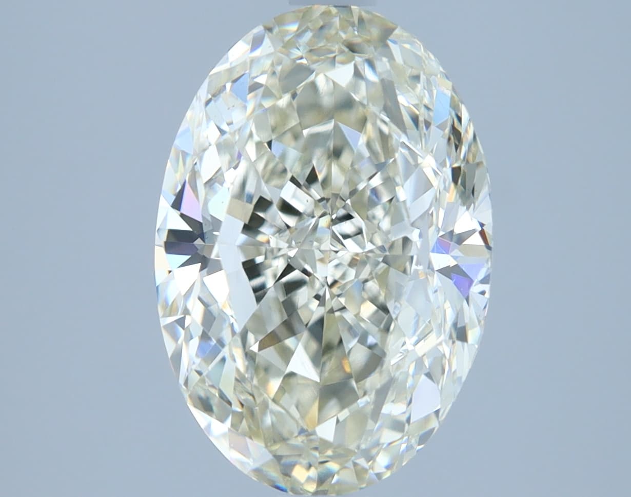 3.11 ct Oval, J VS1