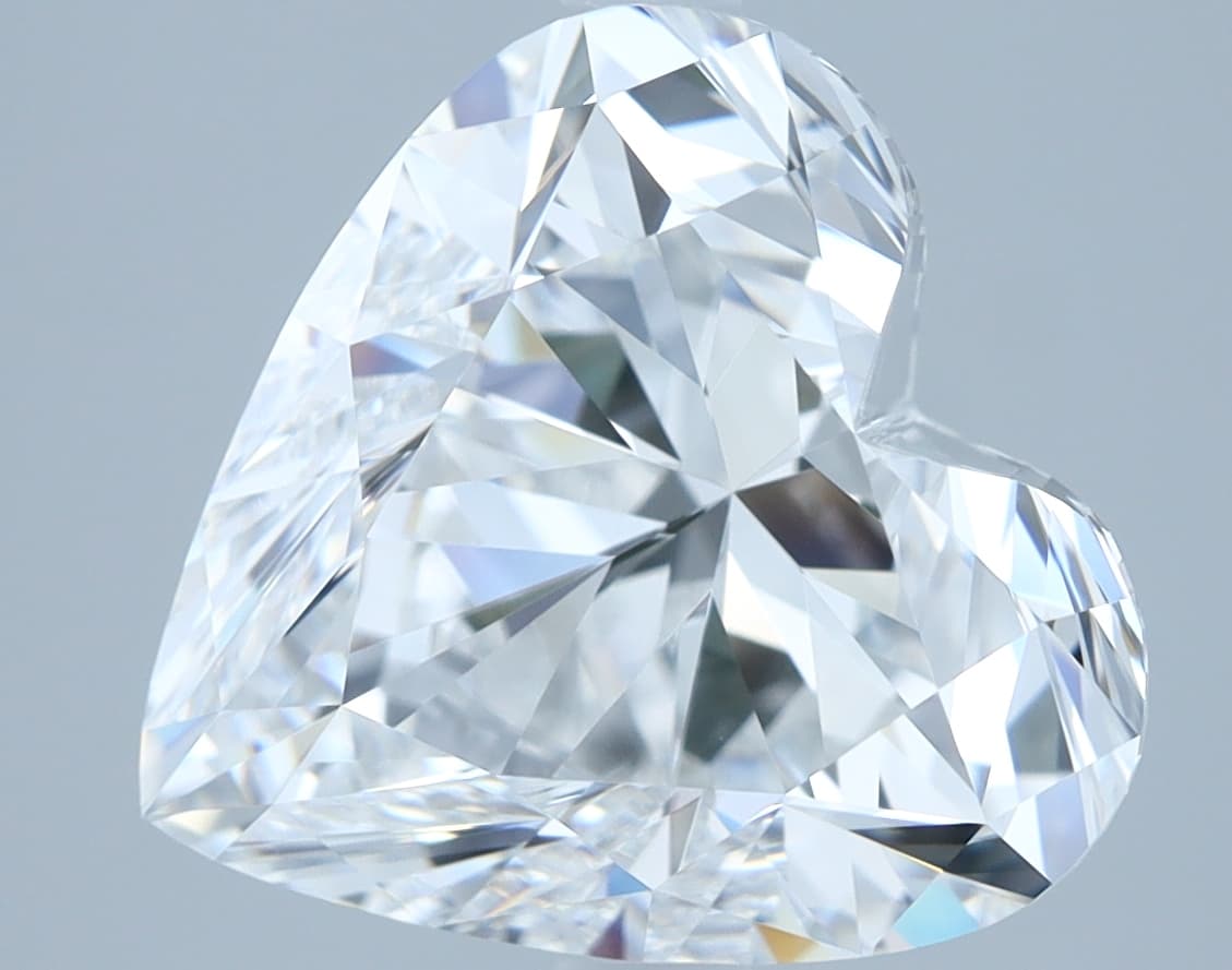 4.07 ct Heart, D VS1
