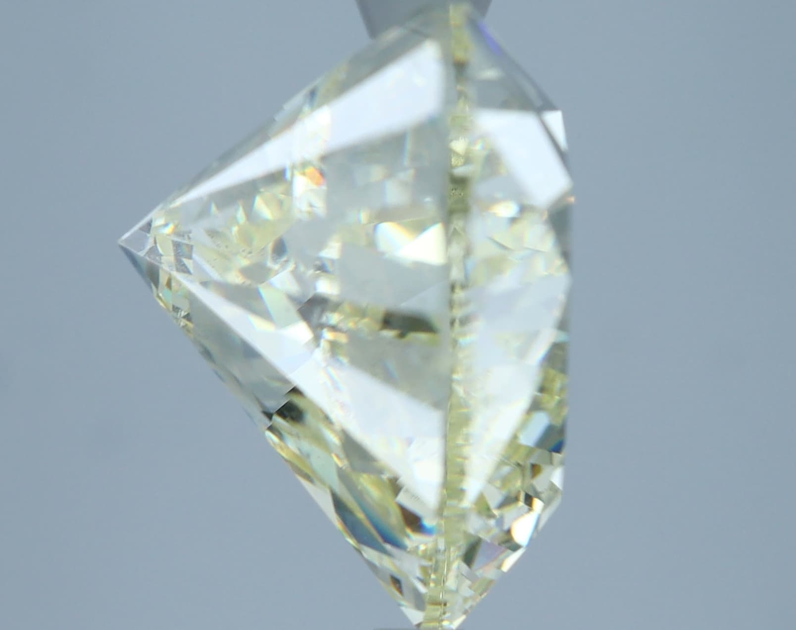 11.53 ct Heart, Y-Z SI2
