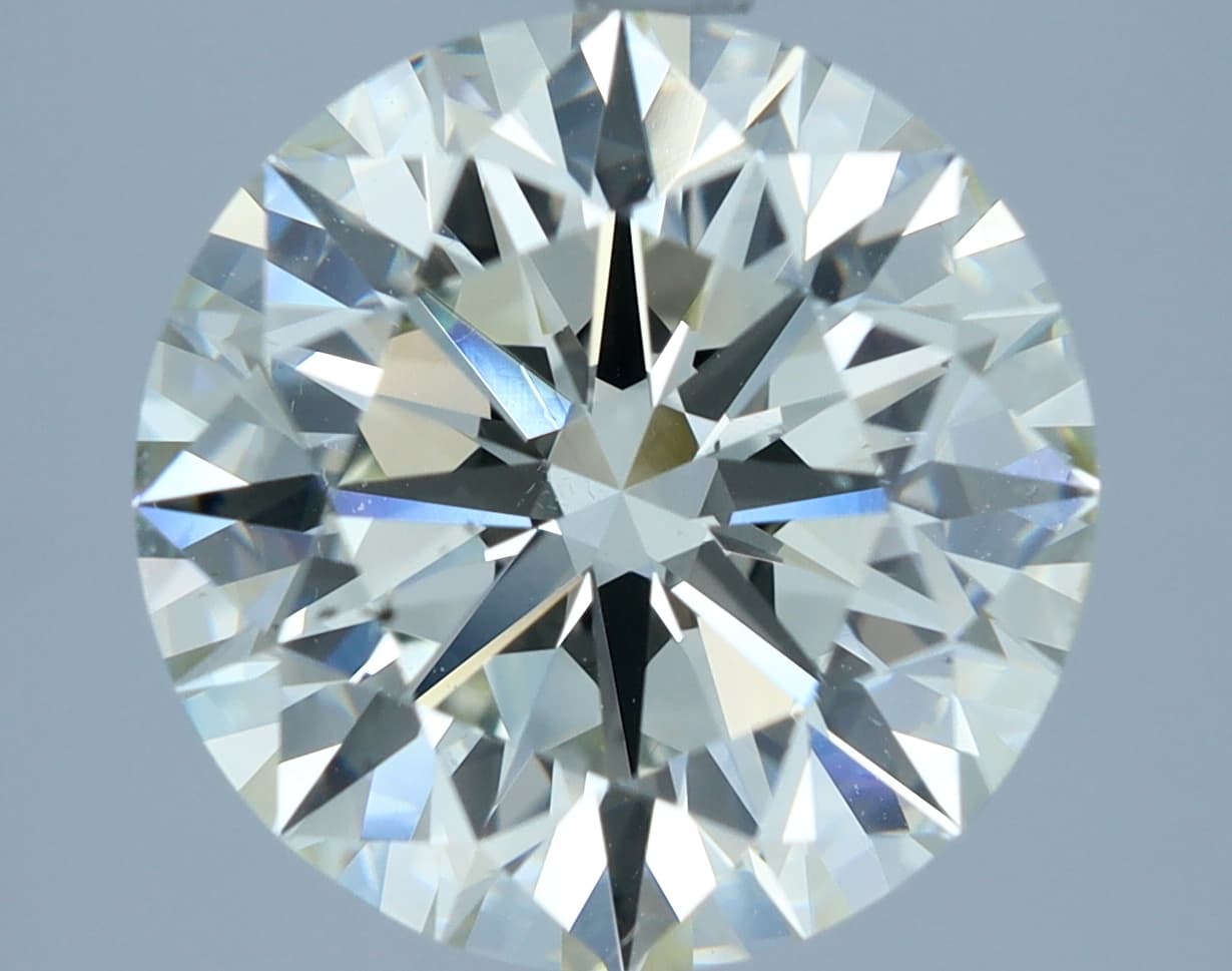 4.01 ct Round, J VS2