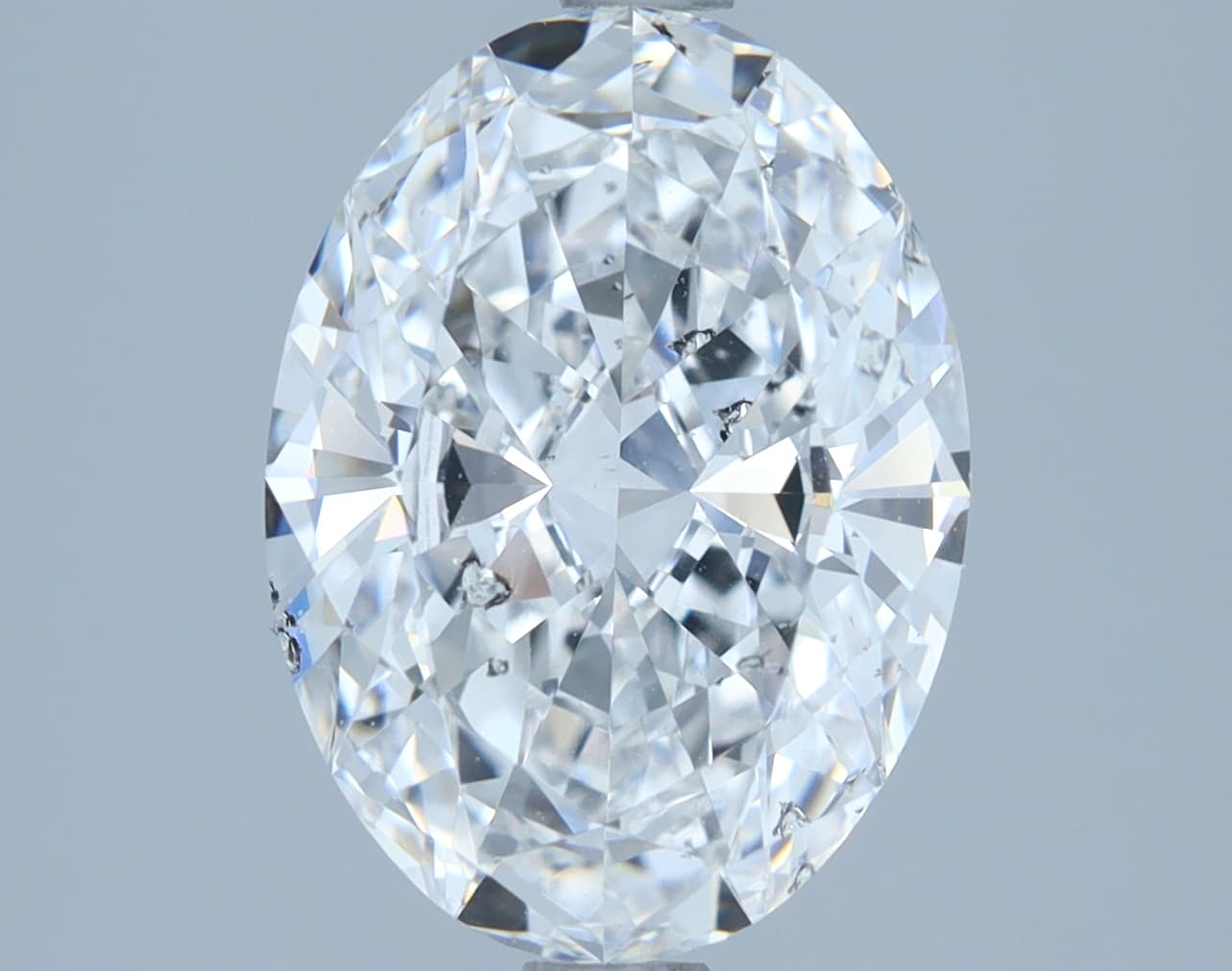 2.15 ct Oval, D SI2