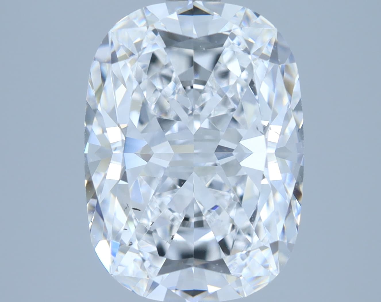 3.13 ct Cushion, D VS2