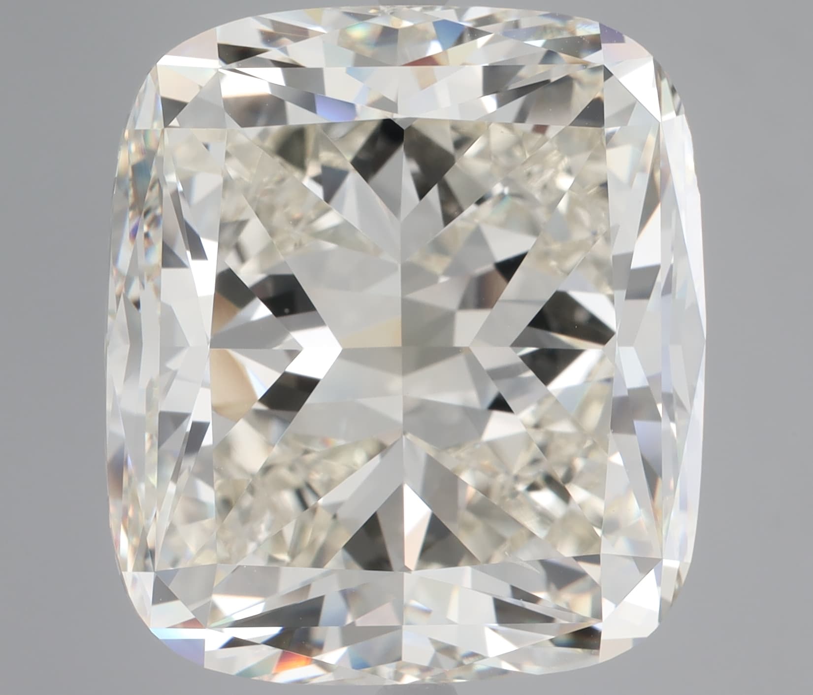 30.04 ct Cushion, K VS2